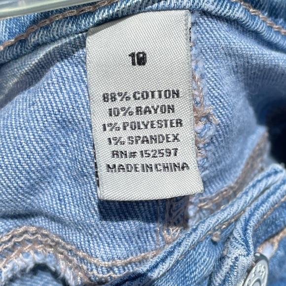 Refuge Ripped Jeans🔷 - Picture 3 of 3